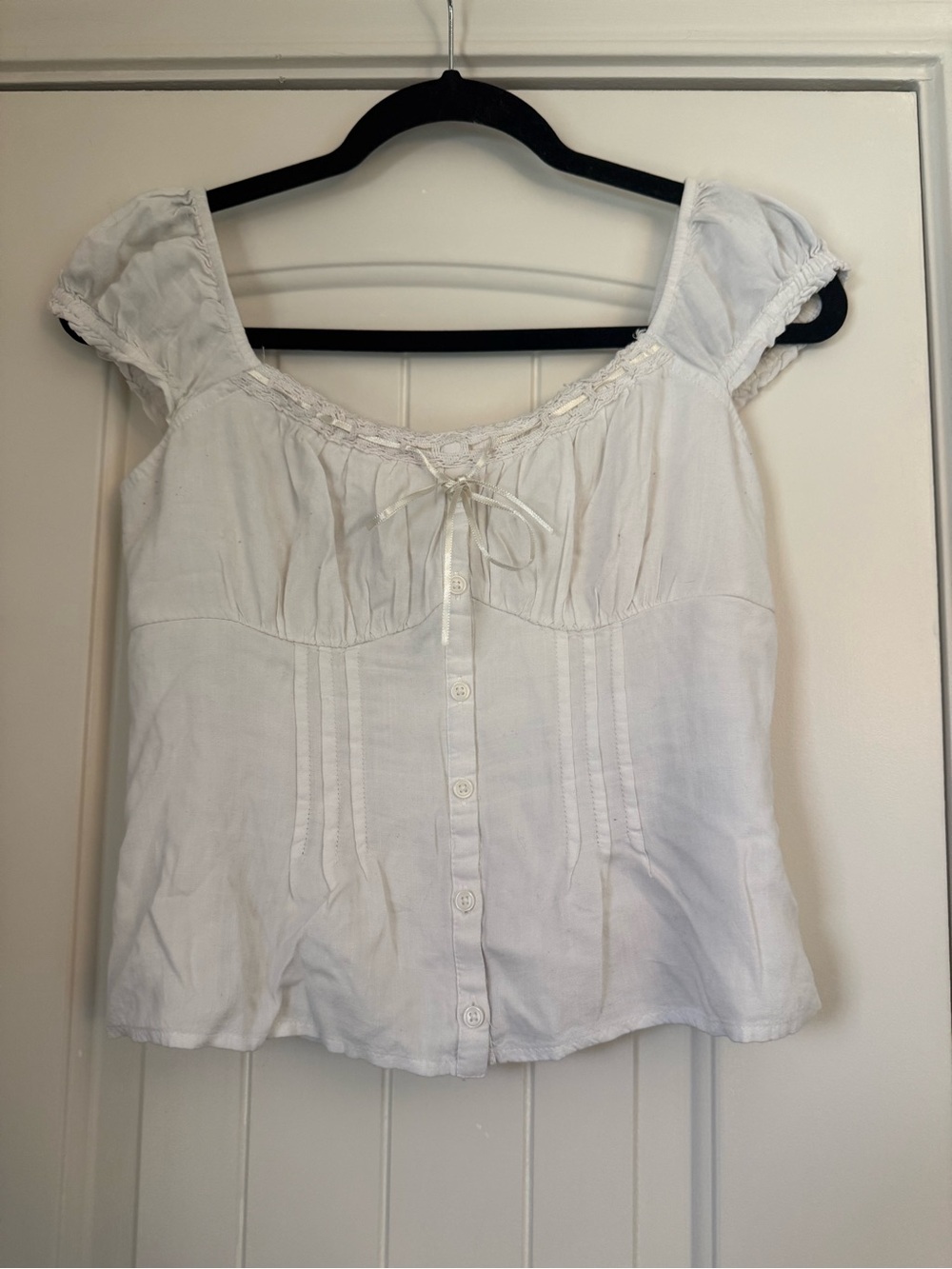 Hollister White Button-Front Peasant Blouse